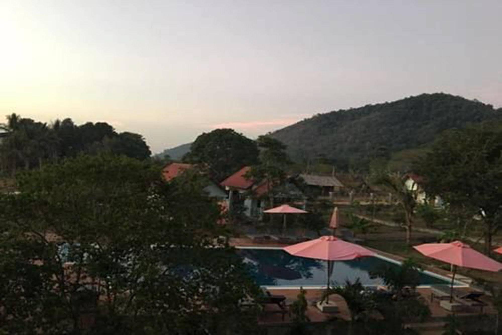 Kep Bungalows Exterior foto